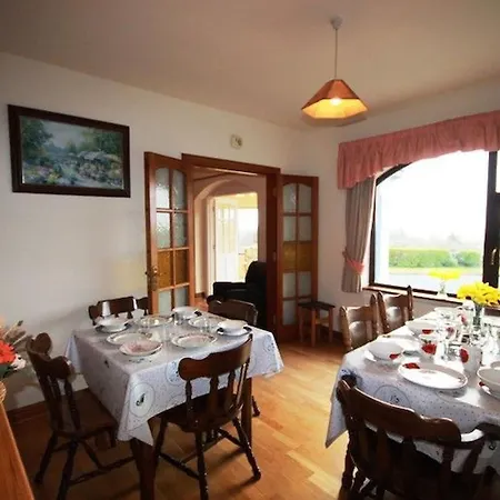 Pooreen House Vakantiehuis Inverin