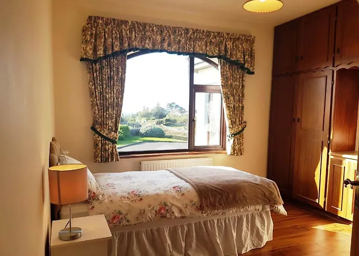 Pooreen House בית נופש *