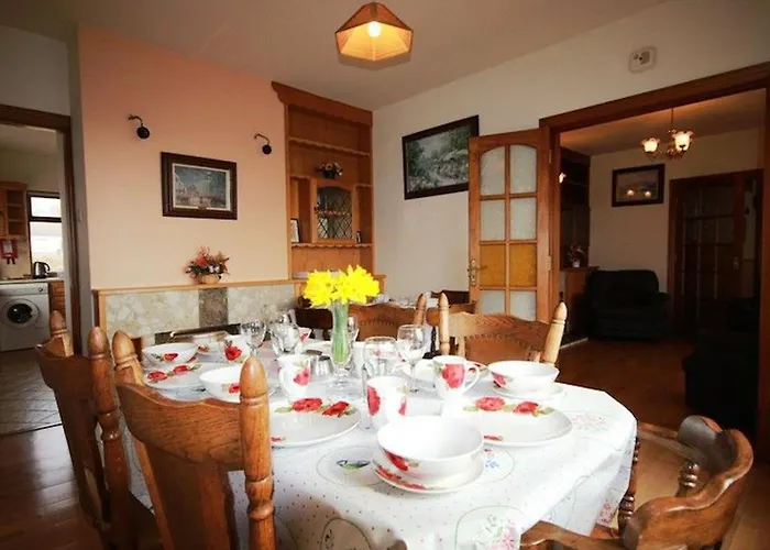 Pooreen House בית נופש